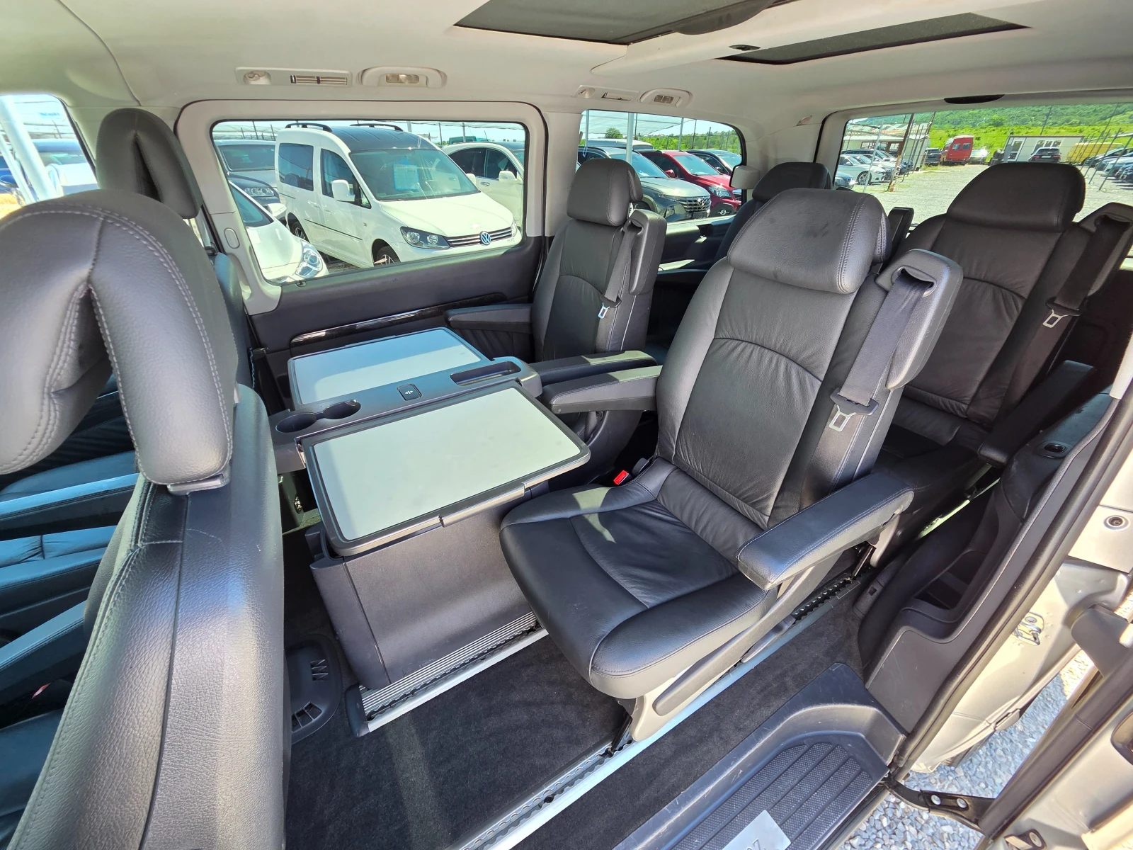 Mercedes-Benz Viano 3.0 CDI V6 5+ 1 Ambient Swiss , снимка 9 - Бусове и автобуси - 54857143