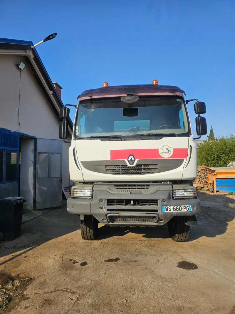 Renault Kerax 410.32 DXI 8x4 самосвал , снимка 1 - Камиони - 46687197