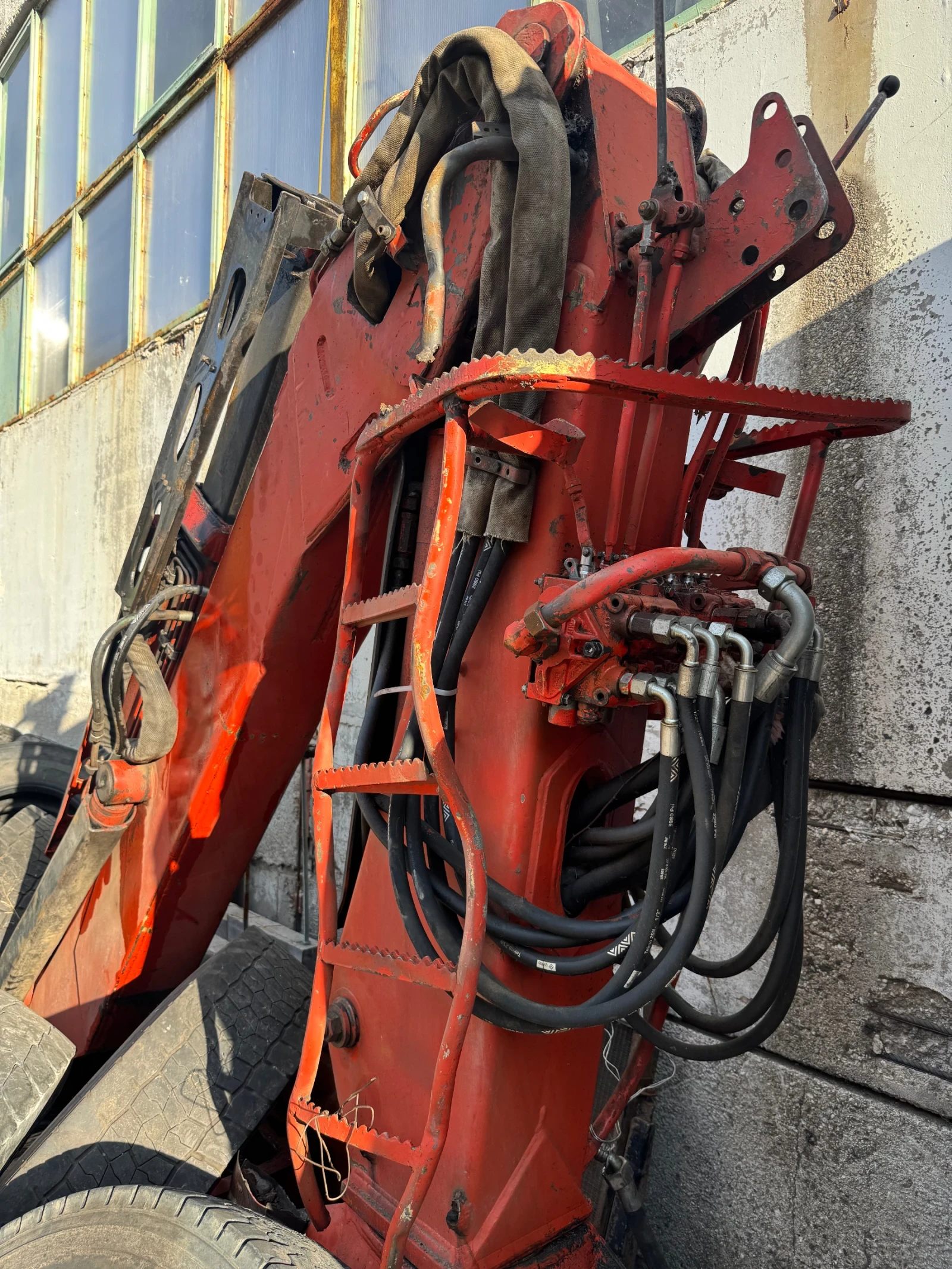 Mercedes-Benz Actros Кран Z - изображение 4