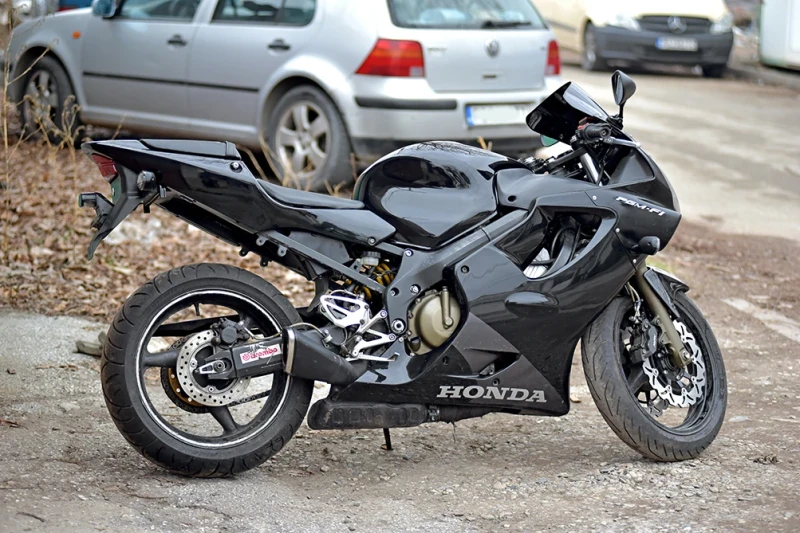 Honda Cbr F4i Sport A2 внос Германия , снимка 3 - Мотоциклети и мототехника - 49318880