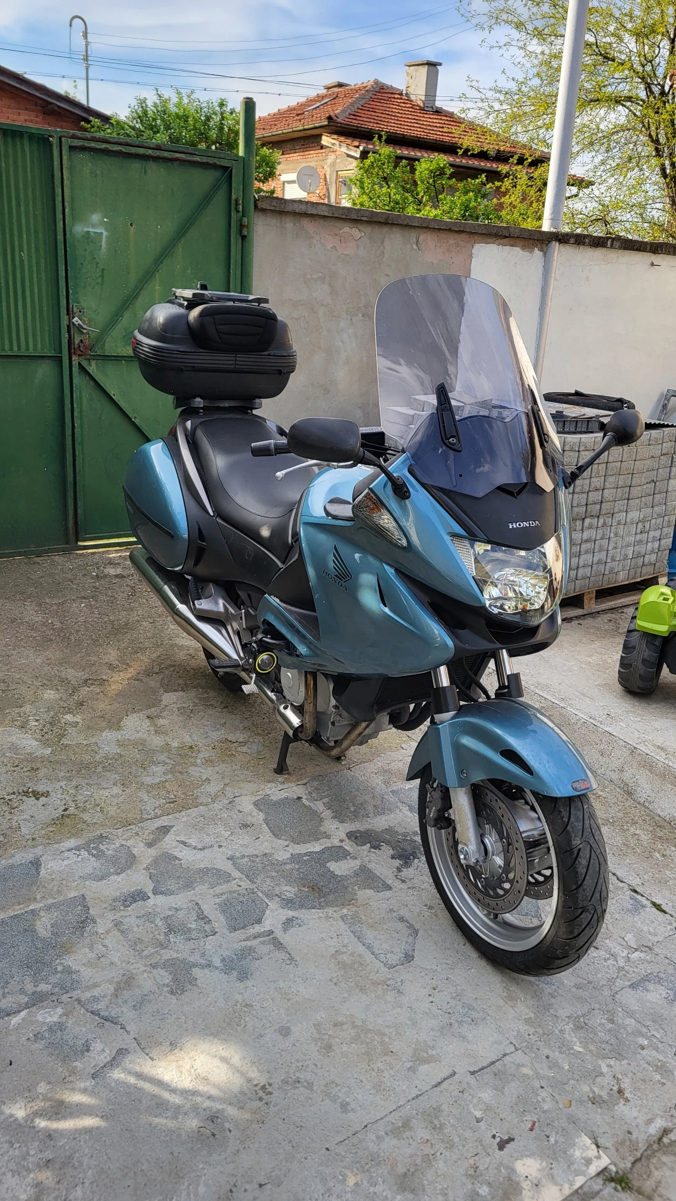 Honda Deauville
