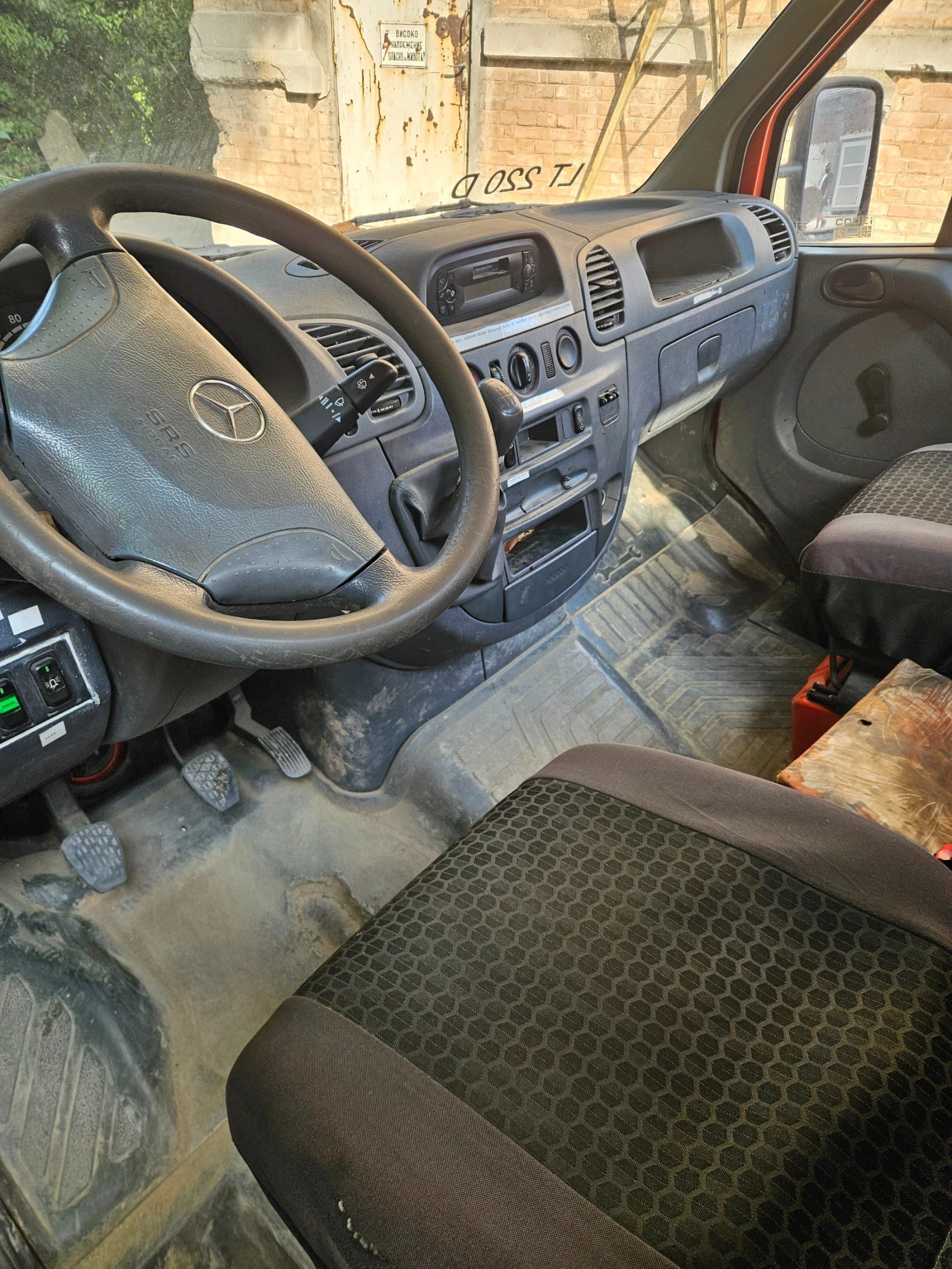 Автовишка Mercedes-Benz  - изображение 4