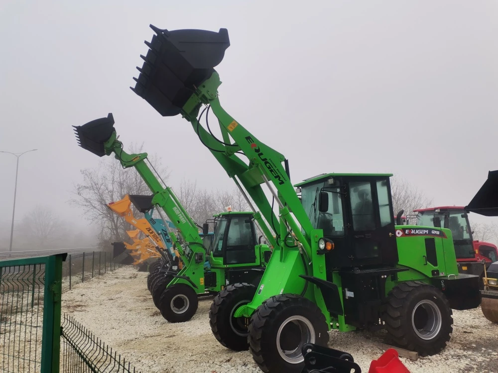 ����� ������� Komatsu 2 ���� �� 4 ����� | Mobile.bg � ����������� 2