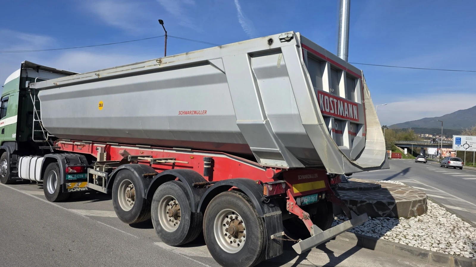 Полуремарке Schwarzmuller 28 куб.см., снимка 3 - Ремаркета - 54256000