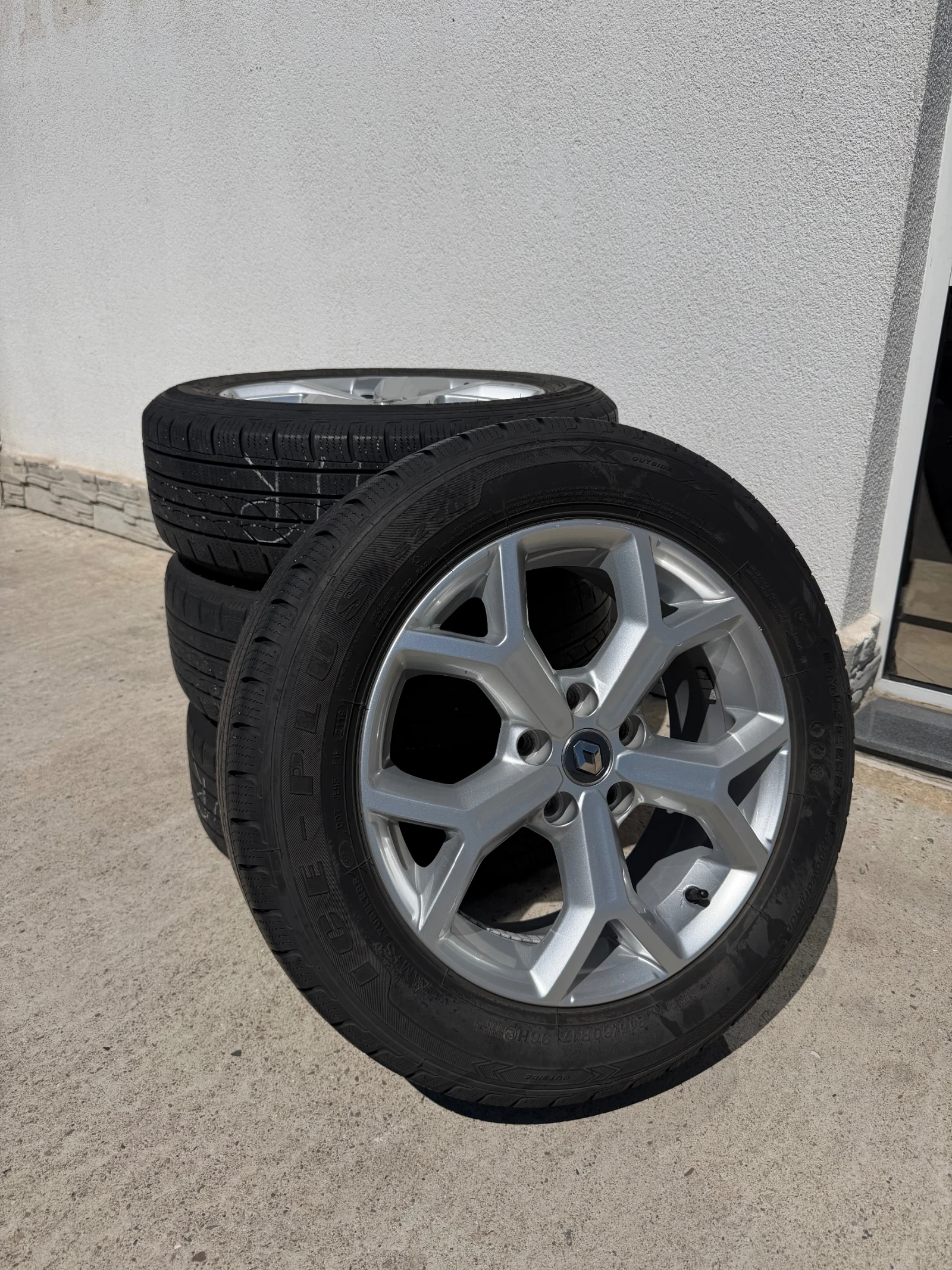 ���� � ������ 215/60R17 �� Renault Kadjar | Mobile.bg � ����������� 1