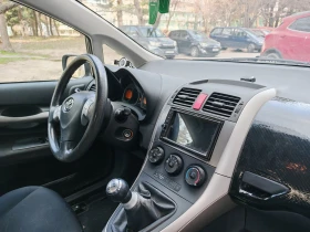 Toyota Auris 1.4, снимка 9