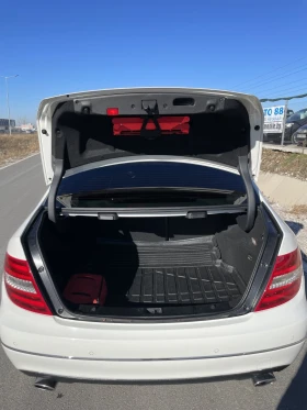 Mercedes-Benz C 350, снимка 8