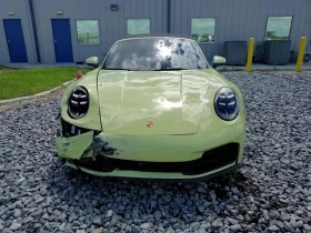 Porsche 911 3.0L 6 Rear-wheel drive