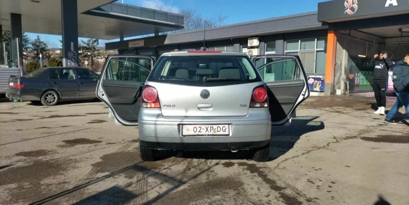 VW Polo, снимка 3 - Автомобили и джипове - 46450330