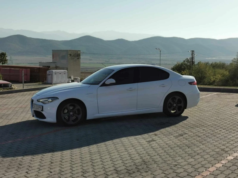 Alfa Romeo Giulia Veloce, снимка 4 - Автомобили и джипове - 47484403