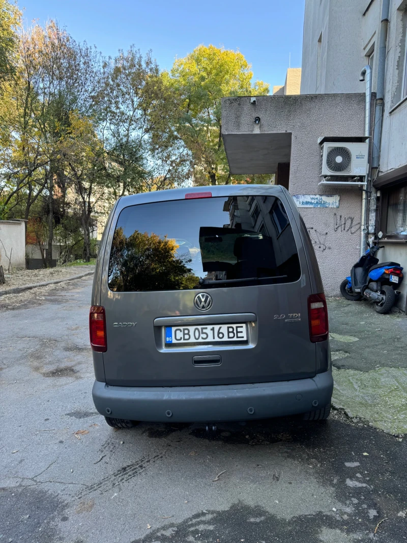 VW Caddy, снимка 4 - Автомобили и джипове - 47606990