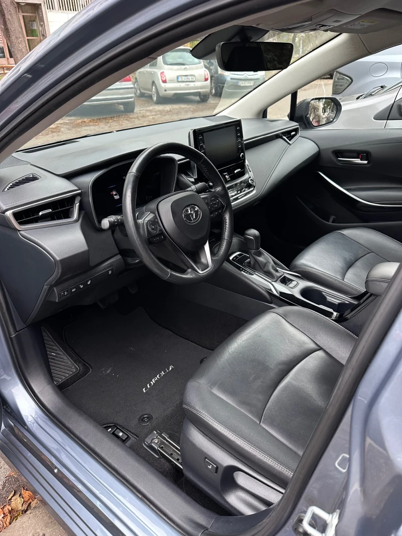 Toyota Corolla 1.6CVT Luxury Plus, снимка 6 - Автомобили и джипове - 48395664