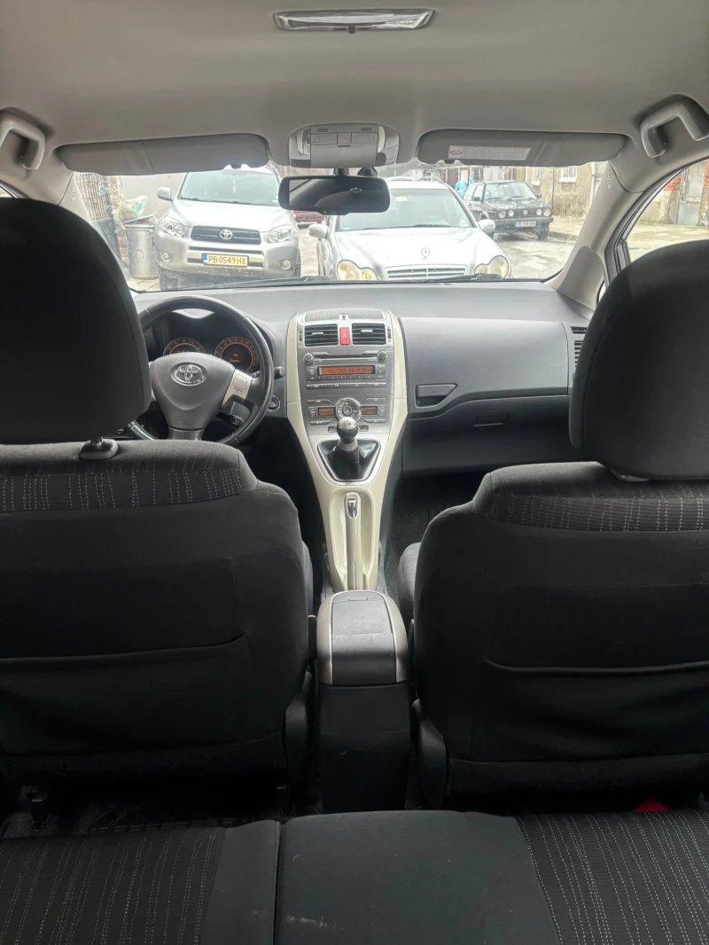 Toyota Auris 1.6 бензин 124 кс!!!, снимка 12 - Автомобили и джипове - 48480698