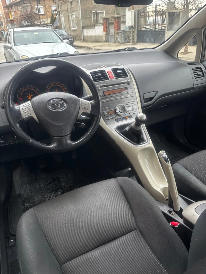 Toyota Auris 1.6 бензин 124 кс!!!, снимка 16 - Автомобили и джипове - 48480698