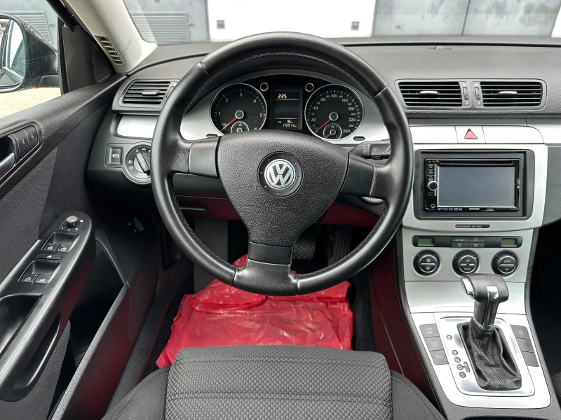 VW Passat 2.0 TDI АВТОМАТ, снимка 9 - Автомобили и джипове - 48950310