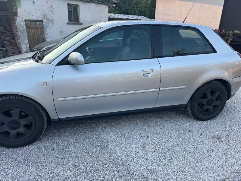 Audi A3 1.8Т, снимка 3 - Автомобили и джипове - 51601645