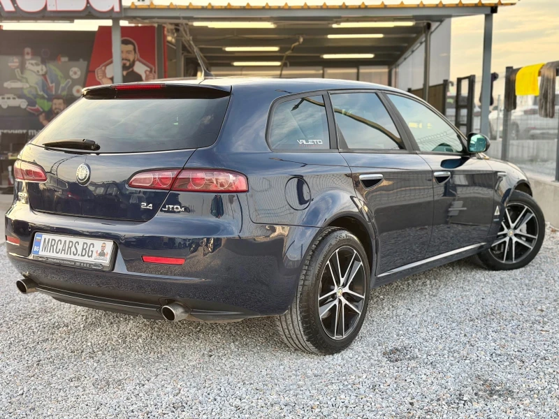Alfa Romeo 159 sportwagon 2.4 JTDM / КОЖА / НАВИ / , снимка 6 - Автомобили и джипове - 52564770