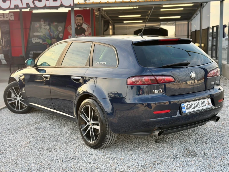 Alfa Romeo 159 sportwagon 2.4 JTDM / КОЖА / НАВИ / , снимка 4 - Автомобили и джипове - 52564770