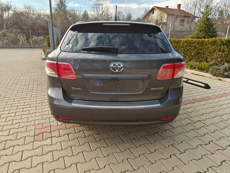 Toyota Avensis, снимка 3 - Автомобили и джипове - 52832955