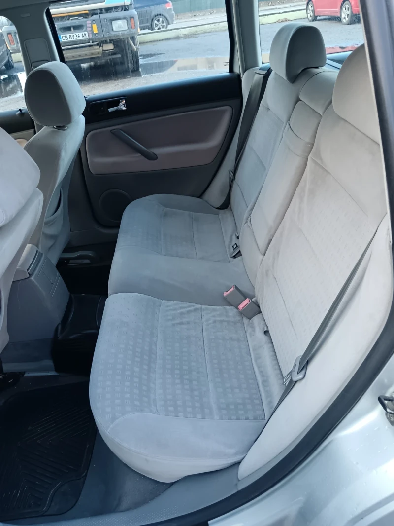VW Passat 2.0i газ климатроник , снимка 10 - Автомобили и джипове - 53035447