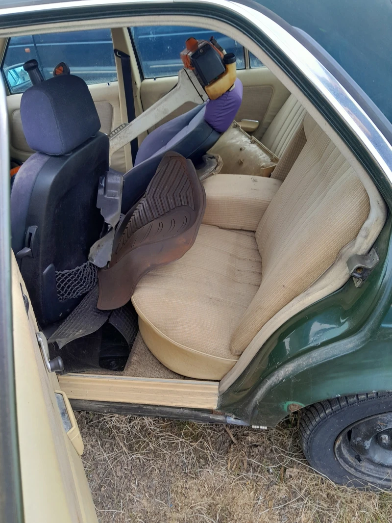 Mercedes-Benz 123 2.0DБЕЗ ДОКУМЕНТИ , снимка 6 - Автомобили и джипове - 53174705