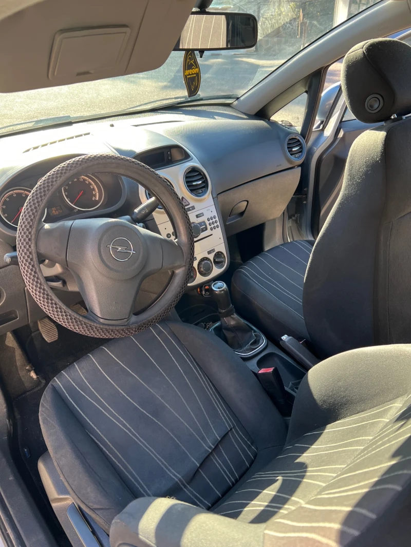 Opel Corsa, снимка 3 - Автомобили и джипове - 53573619