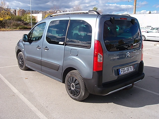 Citroen Berlingo 1, 6 109кс - изображение 2
