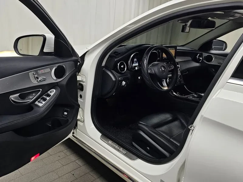 Mercedes-Benz C 200 Avantgarde, снимка 8 - Автомобили и джипове - 53072847