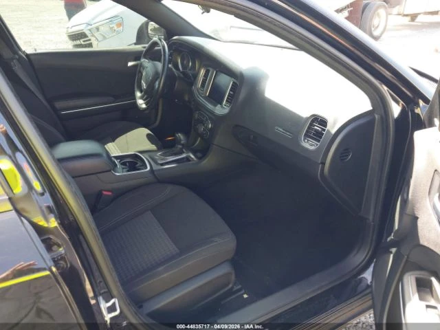 Dodge Charger SXT, снимка 9 - Автомобили и джипове - 54989562
