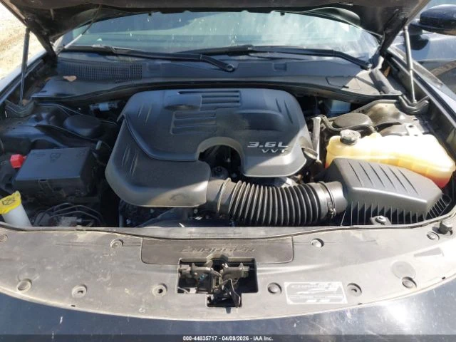 Dodge Charger SXT, снимка 12 - Автомобили и джипове - 54989562