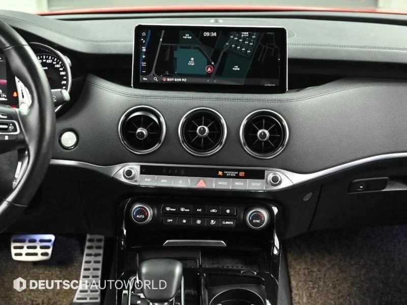 Kia Stinger 2.5 T-GDI Platinum | Adaptive Cruise | LED, снимка 13 - Автомобили и джипове - 55501636
