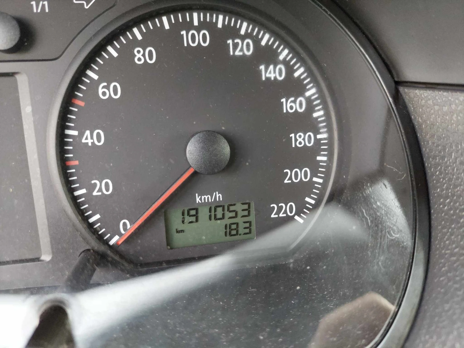 VW Polo 1,4i 80ps KLIMA | Mobile.bg   15