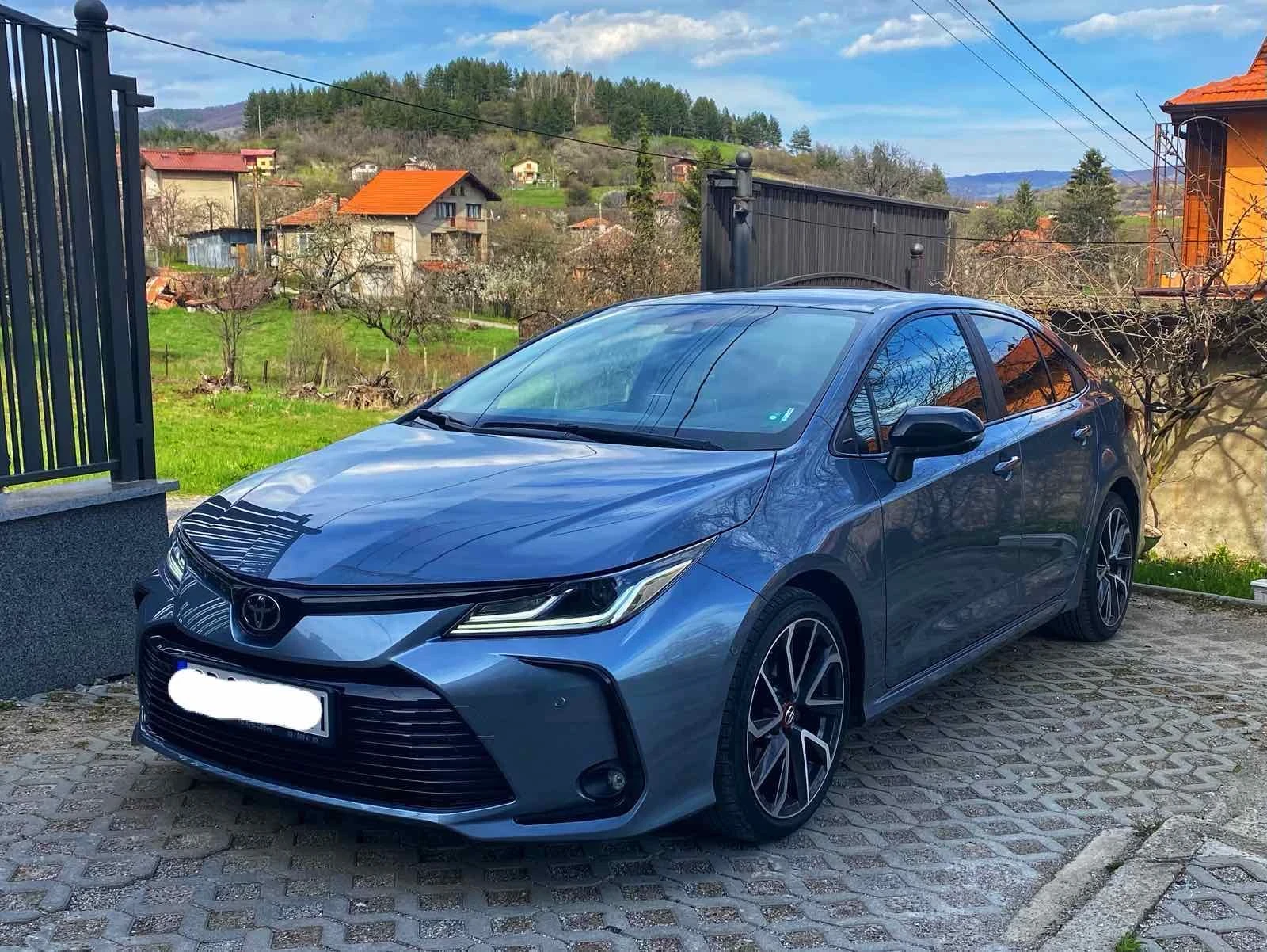 Toyota Corolla 1.6CVT Luxury Plus - изображение 2