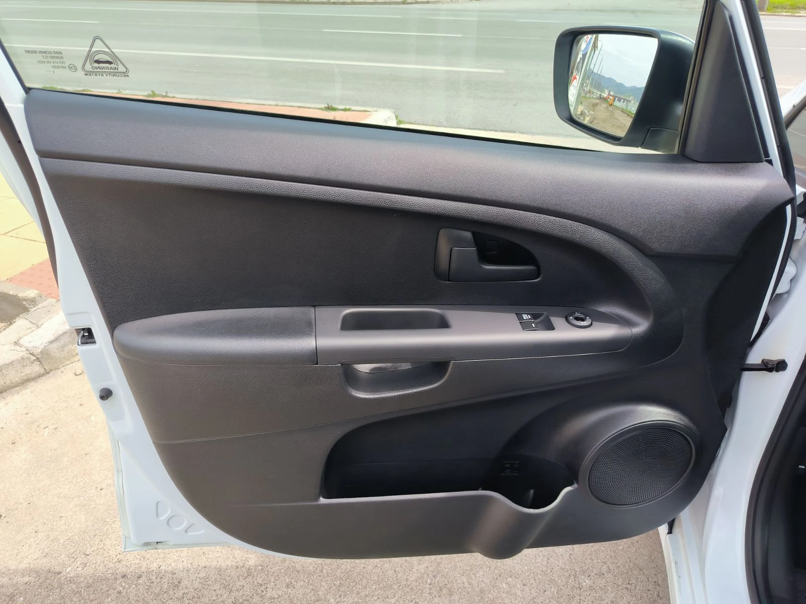 Kia Venga 1.4d-40.000km-Euro-6B-6sk | Mobile.bg   12