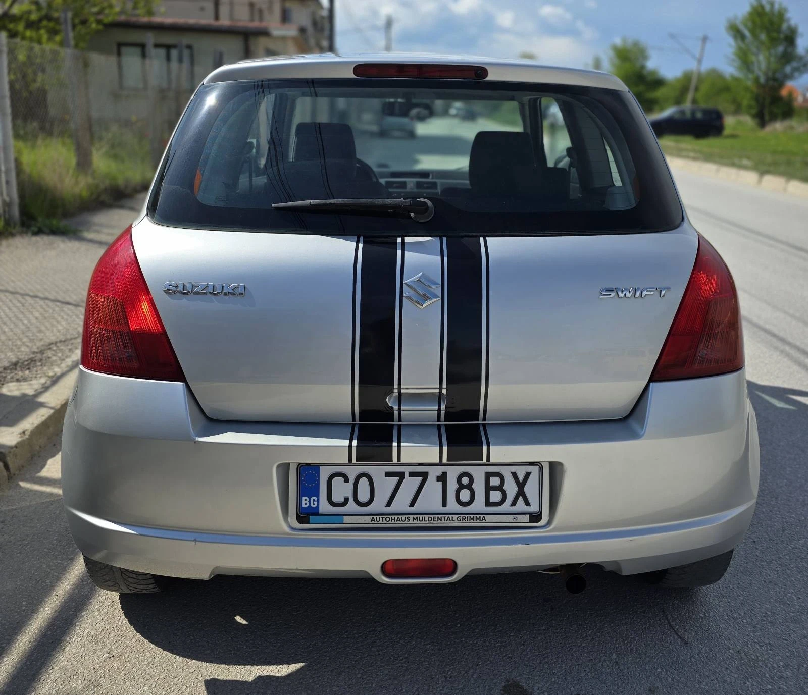 Suzuki Swift  - изображение 7