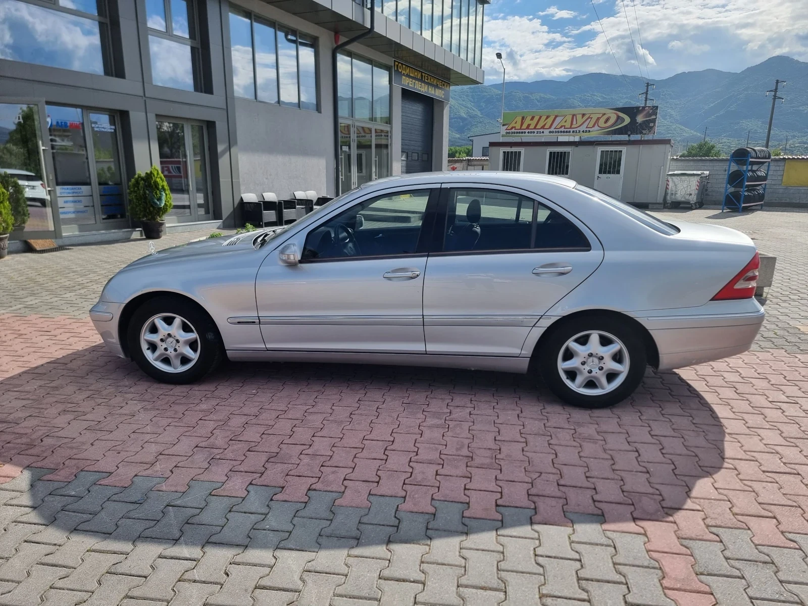Mercedes-Benz C 180 2.0 Б-Г - изображение 2
