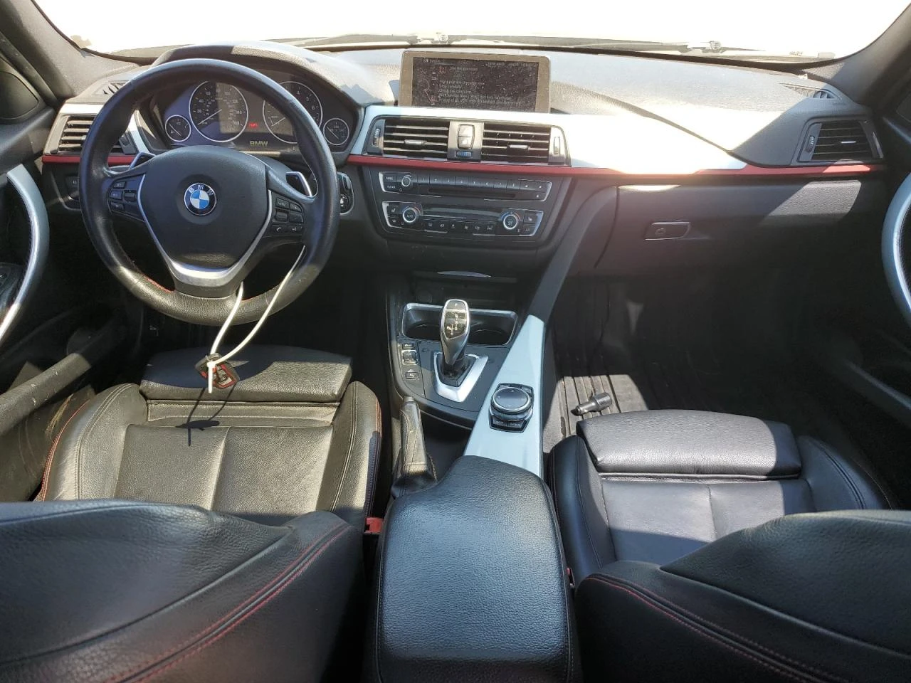 BMW 335 XDRIVE* Подгрев* Камера* Шибидах* Памет - изображение 8