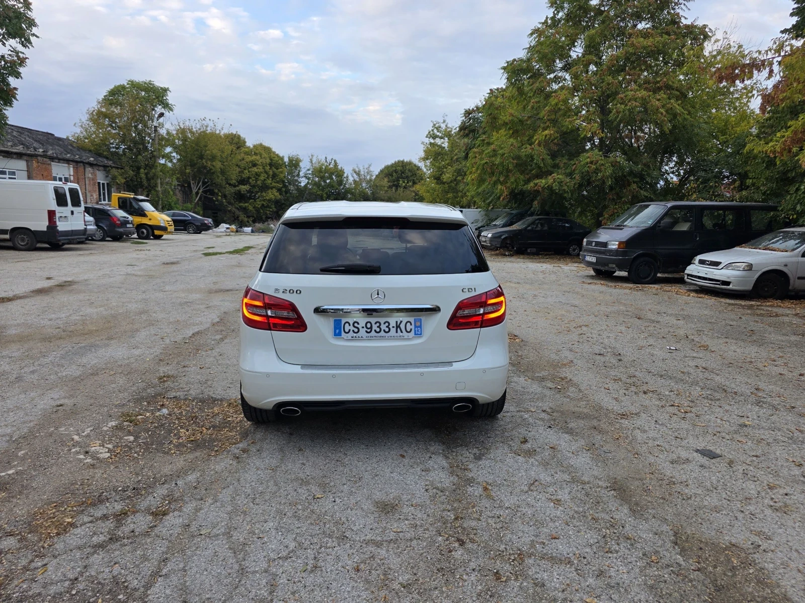 Mercedes-Benz B 200  - изображение 2