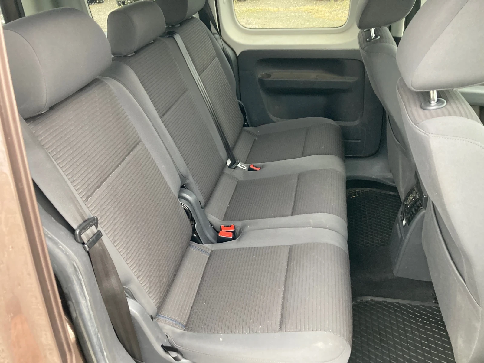 VW Caddy 1.6 TDI - изображение 6