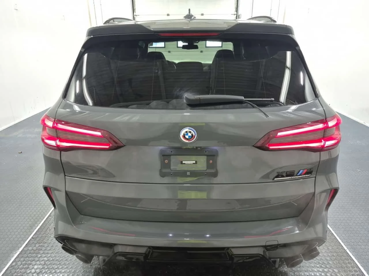 BMW X5M * COMPETITION * CARFAX * ЦЕНА ДО БГ - изображение 4