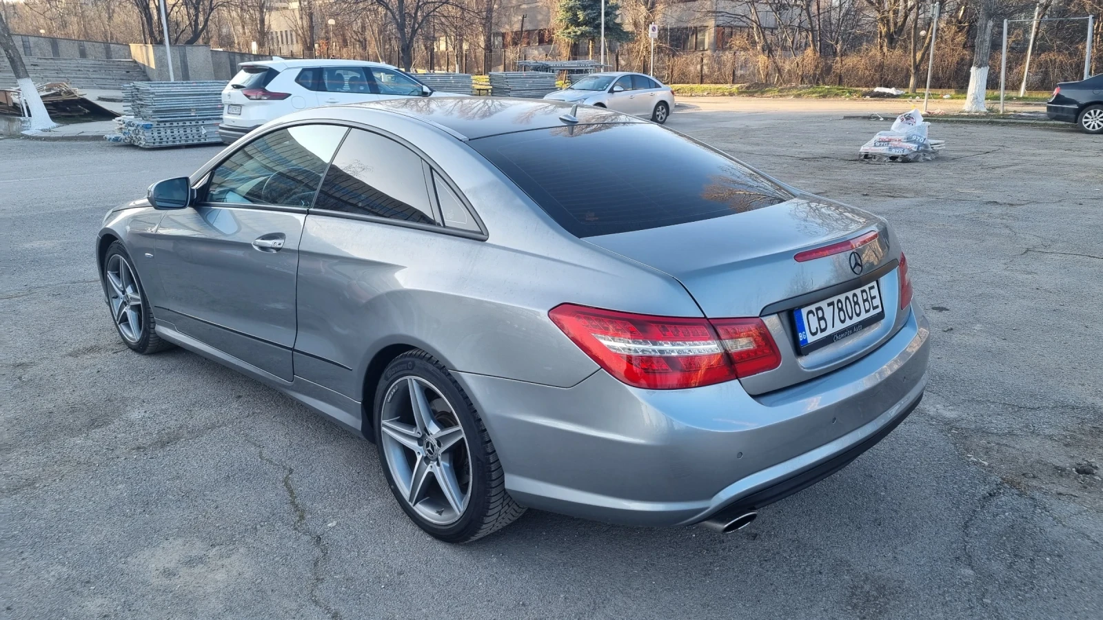 Mercedes-Benz E 350, снимка 4 - Автомобили и джипове - 53823851