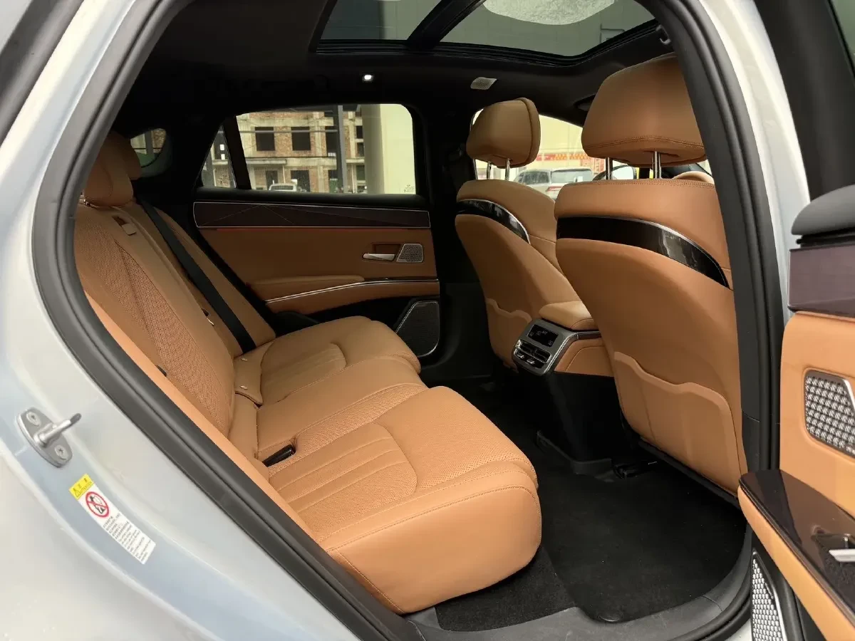 BYD HAN HanL 83.2 kWh ФОЛИО, снимка 12 - Автомобили и джипове - 53852647