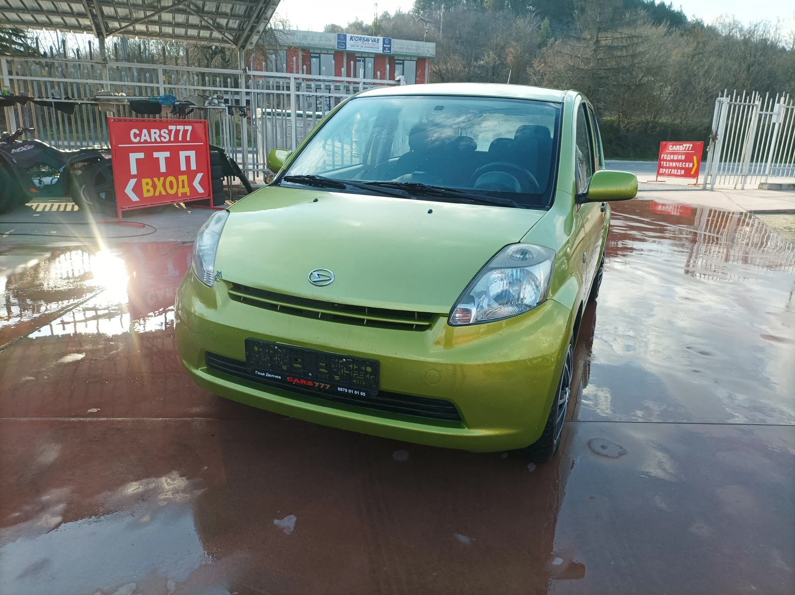 Daihatsu Sirion 1.0 BENZIN/EURO 4- ЛИЗИНГ , снимка 3 - Автомобили и джипове - 53866363