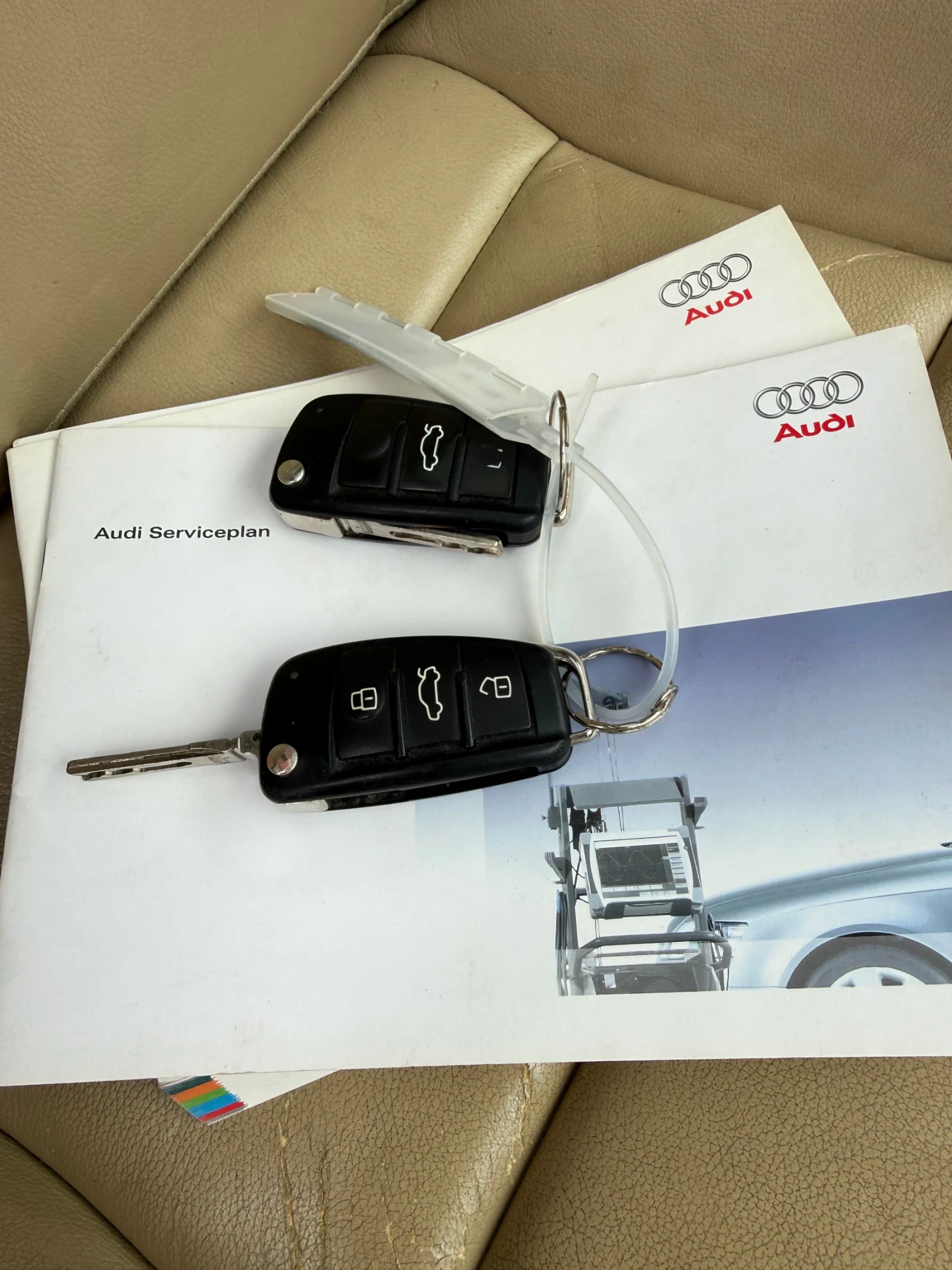 Audi A3 2.0TDI, снимка 12 - Автомобили и джипове - 54115836