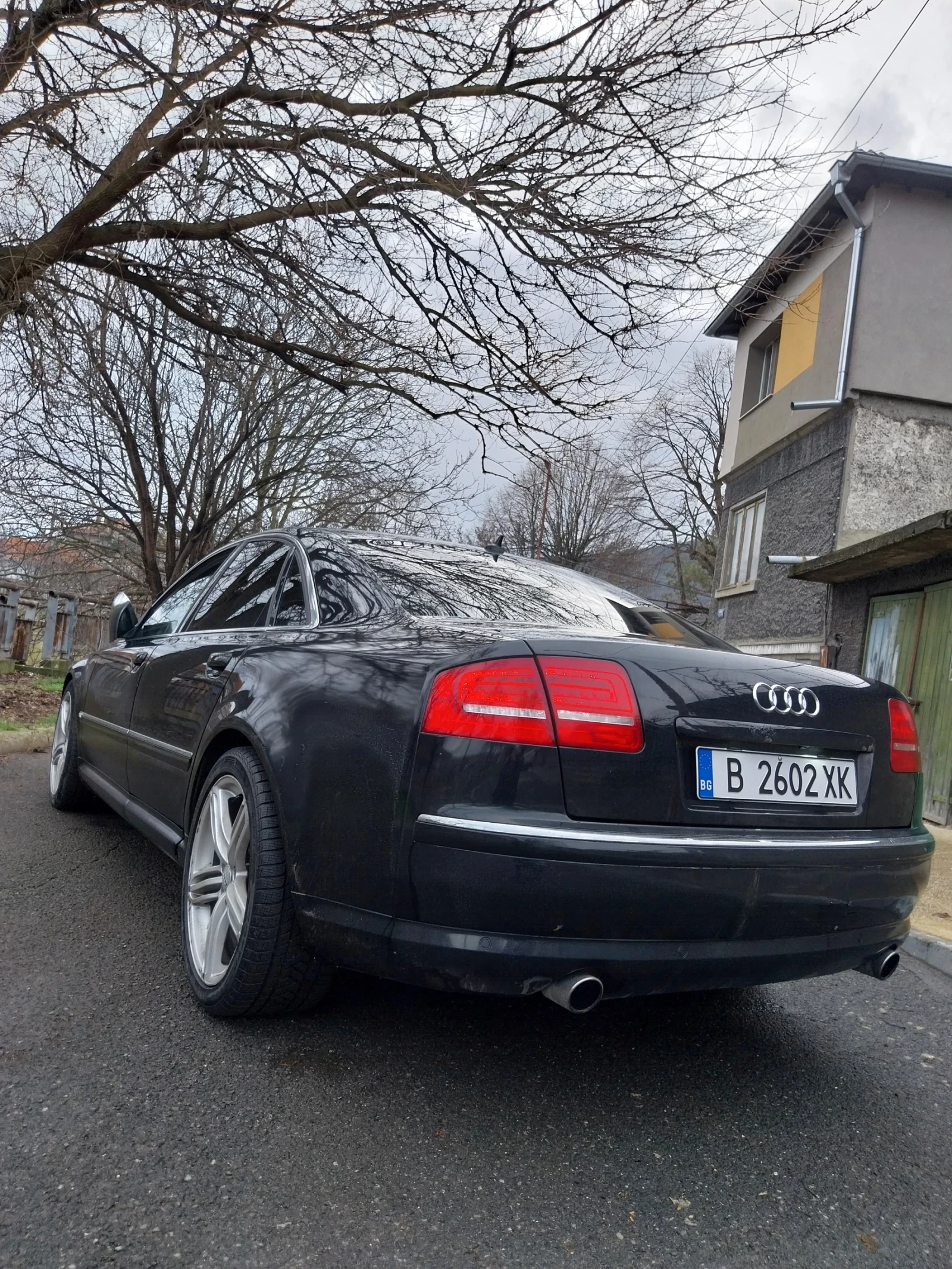Audi A8 3.2 benzin много запазен , снимка 4 - Автомобили и джипове - 54142735