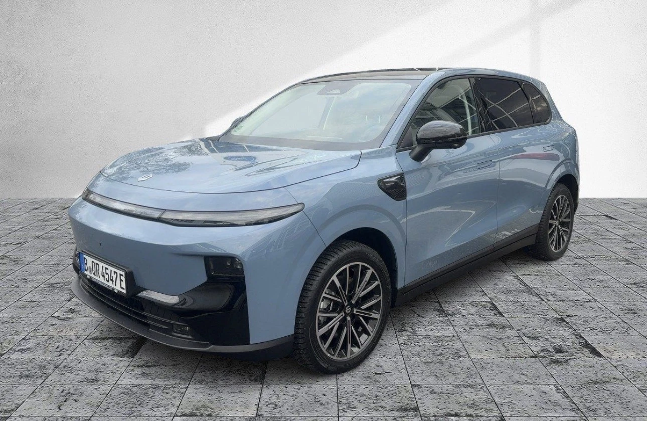 Leapmotor B10 ProMax Cam LED Pano Acc | Auto.bg — изображение 1