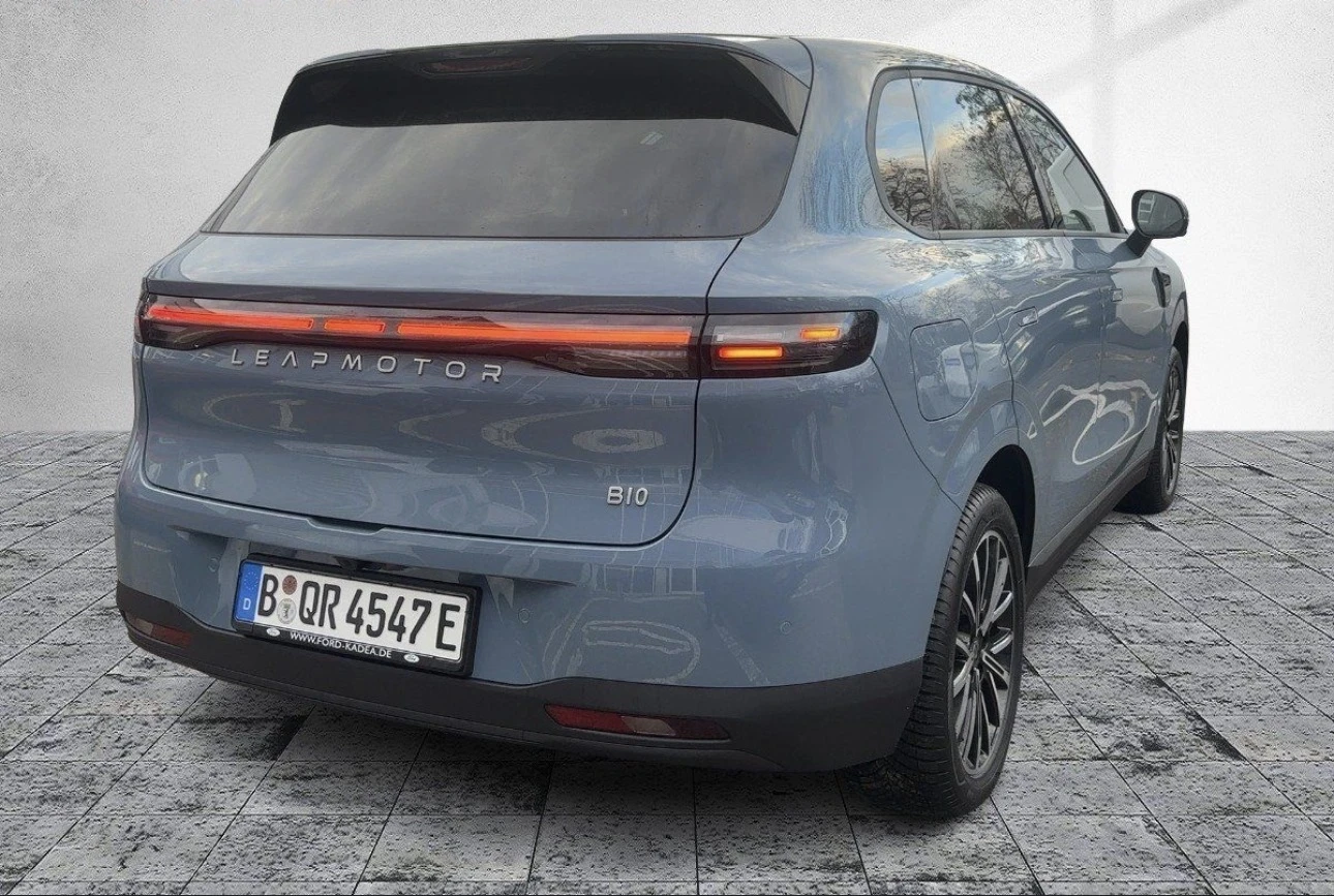 Leapmotor B10 ProMax Cam LED Pano Acc | Mobile.bg � ����������� 3