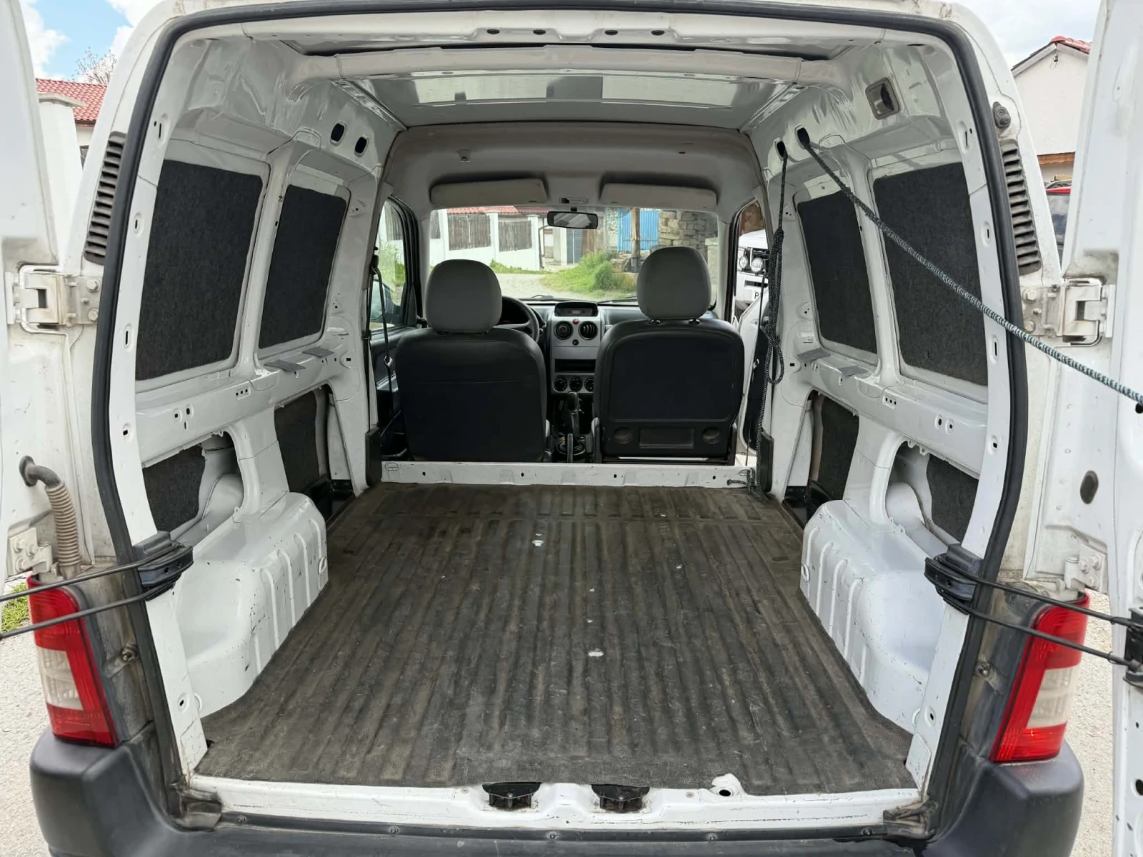 Citroen Berlingo 1.6HDI 75�.� / ��� ������� ����� | Mobile.bg � ����������� 9