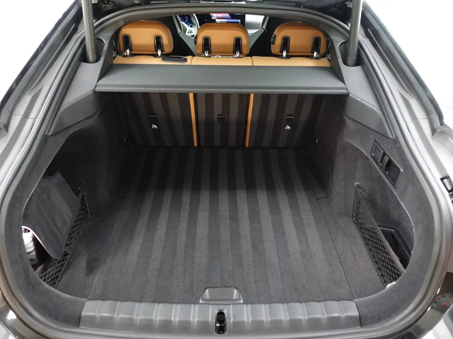 BMW i4 M50e xDrive, снимка 15 - Автомобили и джипове - 54829438