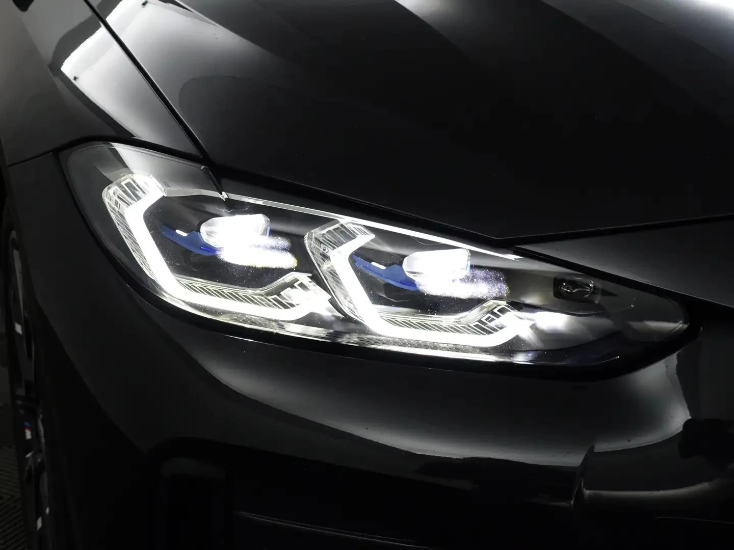 BMW i4 M50e xDrive, снимка 4 - Автомобили и джипове - 54829438